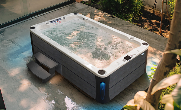 Deck Series Berkeley hot tubs for sale